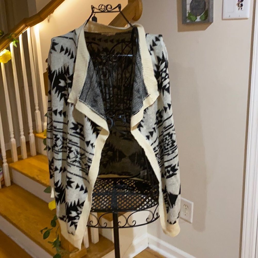 ✨BoHo Love Culture Aztec Design Jacket Cardigan Overthrow Kimono Open Front Top✨